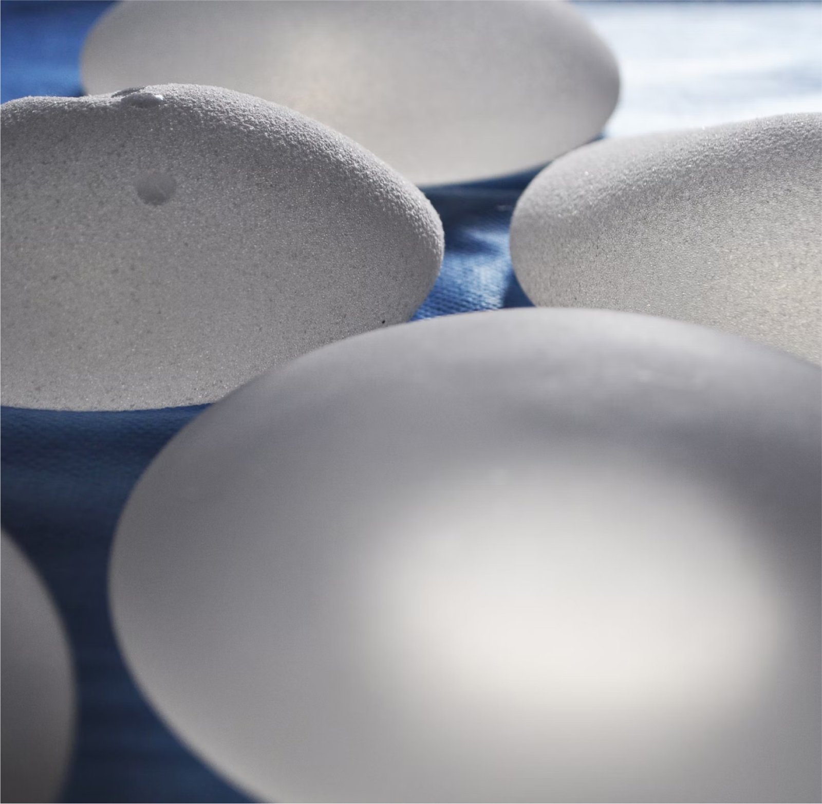 The pros and cons of breast implants: what you need to know